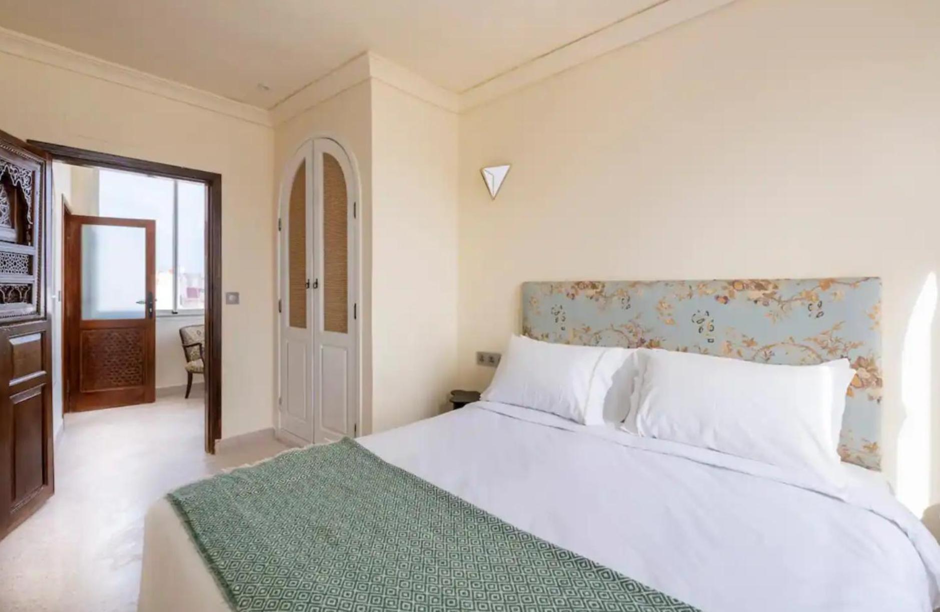 Absinthe Guest House Танжер Номер фото